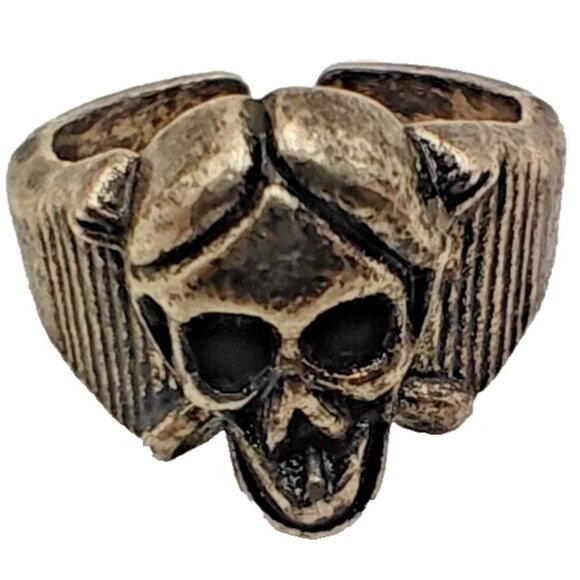 Unbraded Jewelry - Silver Tone Skull Ring Gothic Biker Punk Style Chunky Unisex Size 12.5 + Open